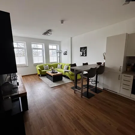 Moderne - Zentral Gelegen In